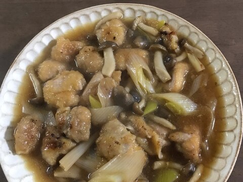 鶏もも肉としめじの旨煮込み